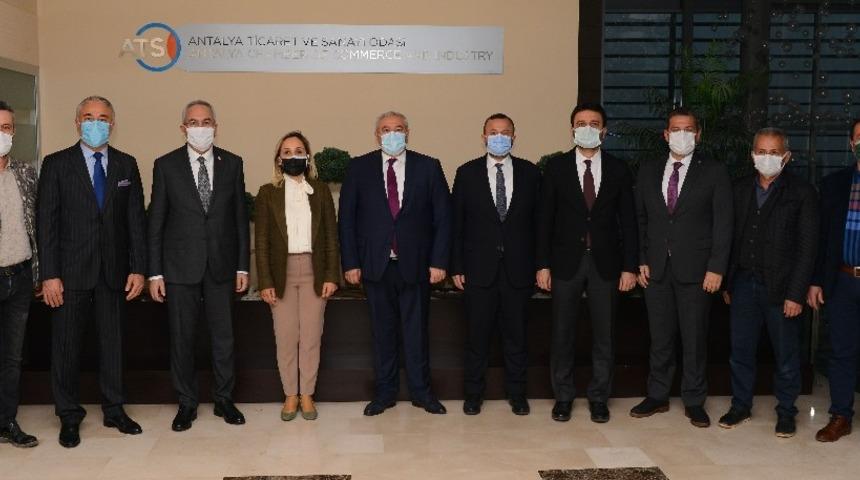 ATSO Başkanı  &Ccedil;etin: " T&uuml;rkiye&rsquo;de istihdam y&uuml;zde 3.86 artarken, Antalya&rsquo;da y&uuml;zde 11 azaldı.&rdquo;