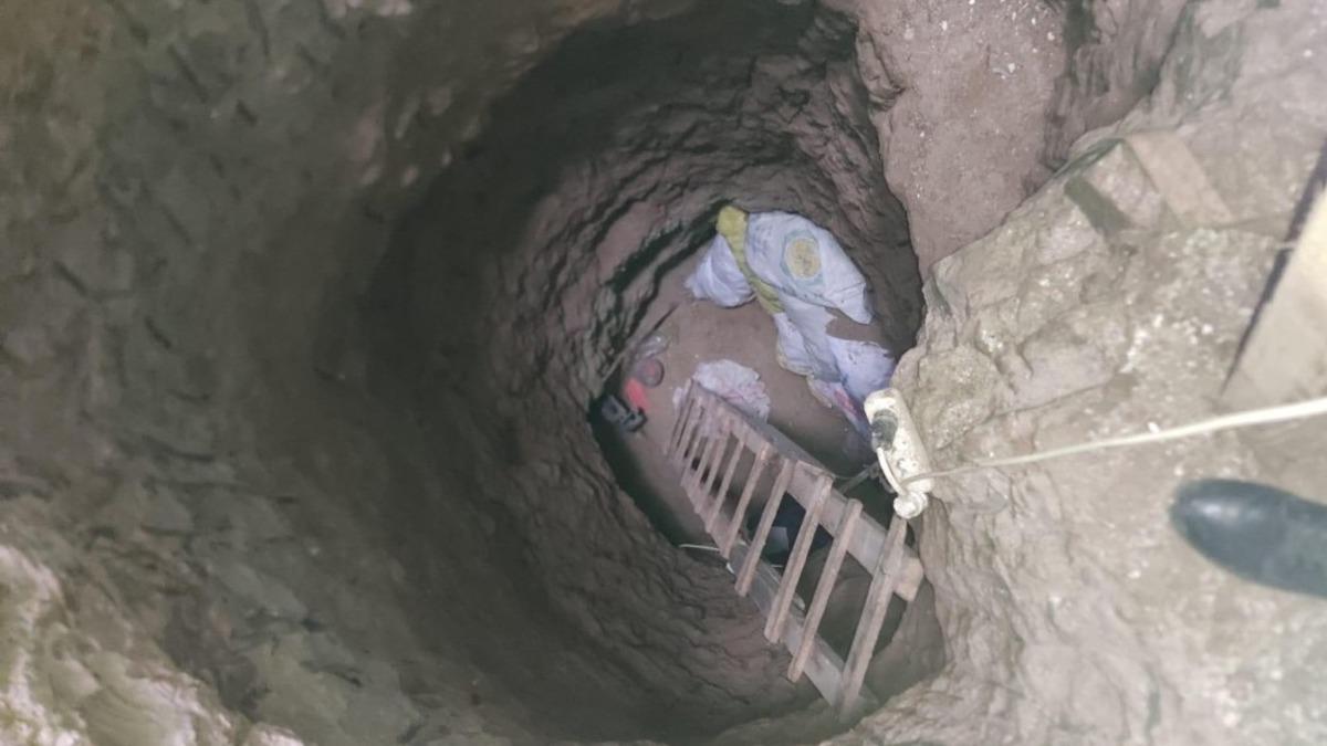 Yerin 15 metre altında define kazısı yapanlar su&ccedil;&uuml;st&uuml; yakalandı: 9 kişi g&ouml;zaltında