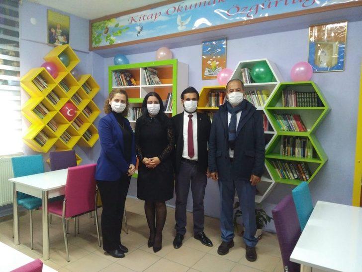 ’Kütüphanesiz okul kalmasın’ projesinde 8. kütüphane açıldı G4