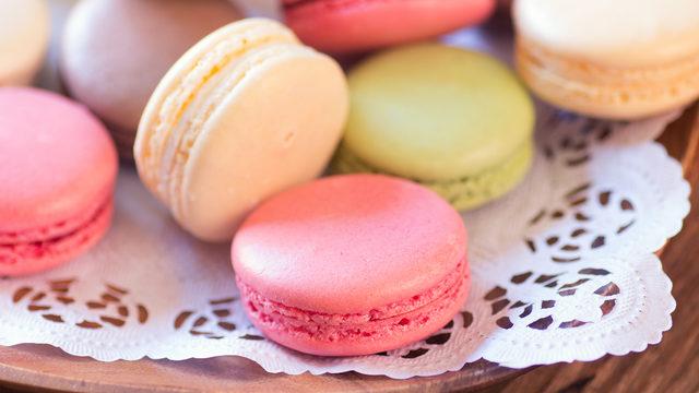 Tadı damağınızda kalacak makaron tarifi! Pastanede tadında olması için...