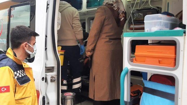 Otomobil yayaya çarptı: 1 yaralı