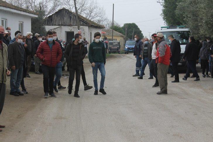 Kazada ölen baba oğul yan yana defnedildi G2