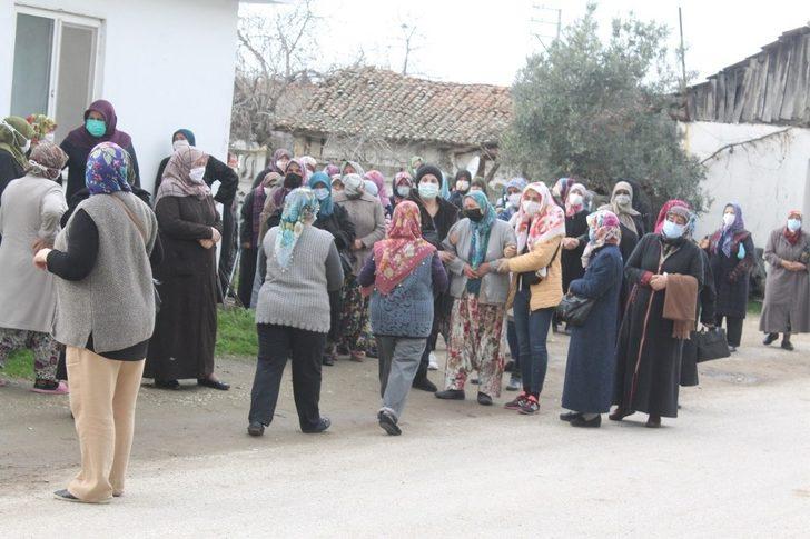 Kazada ölen baba oğul yan yana defnedildi G3