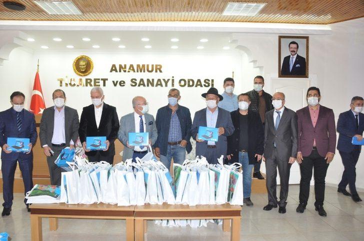 Anamur Ticaret ve sanayi Odasından öğrencilere 55 tablet bilgisayar G3