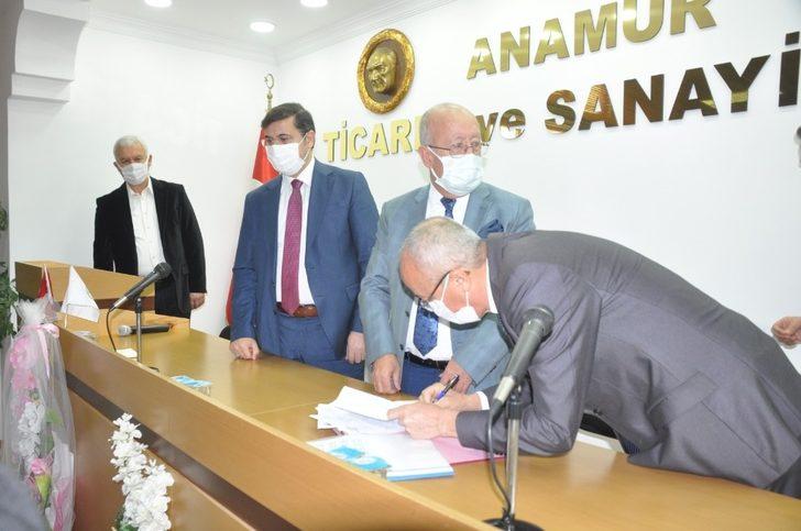 Anamur Ticaret ve sanayi Odasından öğrencilere 55 tablet bilgisayar G5