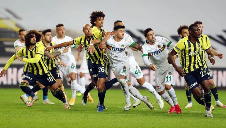 Fenerbahçe-Alanyaspor maçındaki VAR çizgisi dünya basınının gündeminde