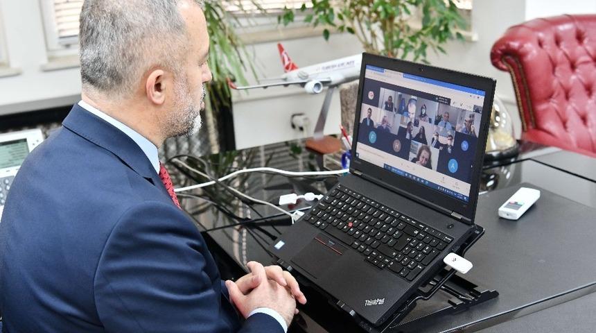 SA&Uuml;&rsquo;n&uuml;n geliştirdiği UZEP 196 &uuml;niversitenin temsilcilerine tanıtıldı