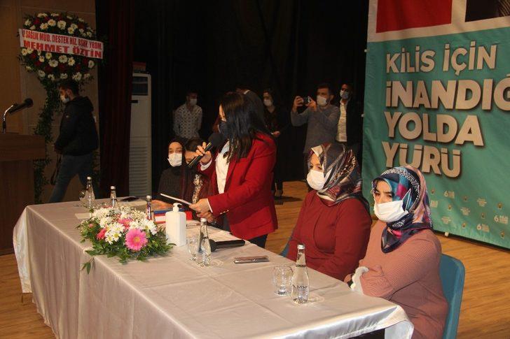 AK Parti Kilis Kadın Kolları Başkanı Öztin güven tazeledi G4