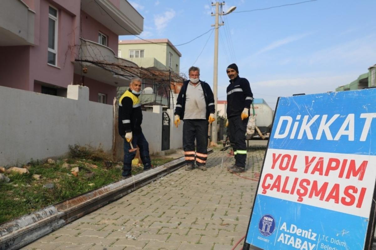 Belediye ekipleri Didim&rsquo;de &ccedil;alışmalarını s&uuml;rd&uuml;r&uuml;yor