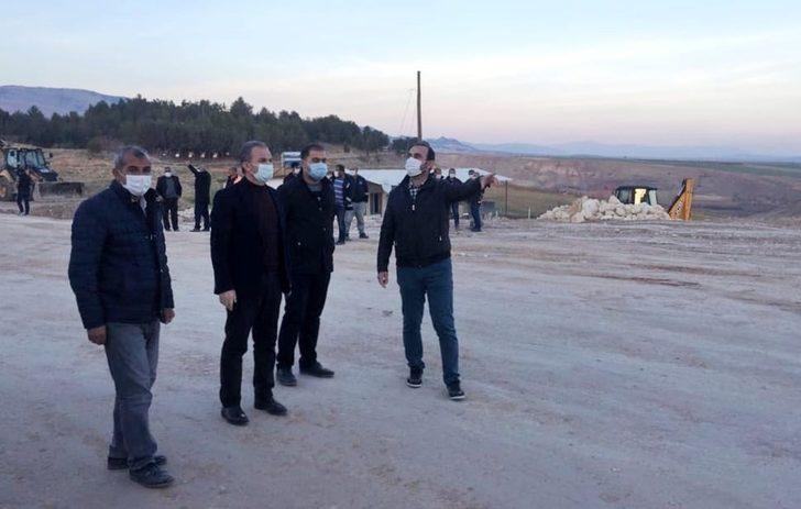 Lise Caddesindeki çalışmalar sürüyor G3