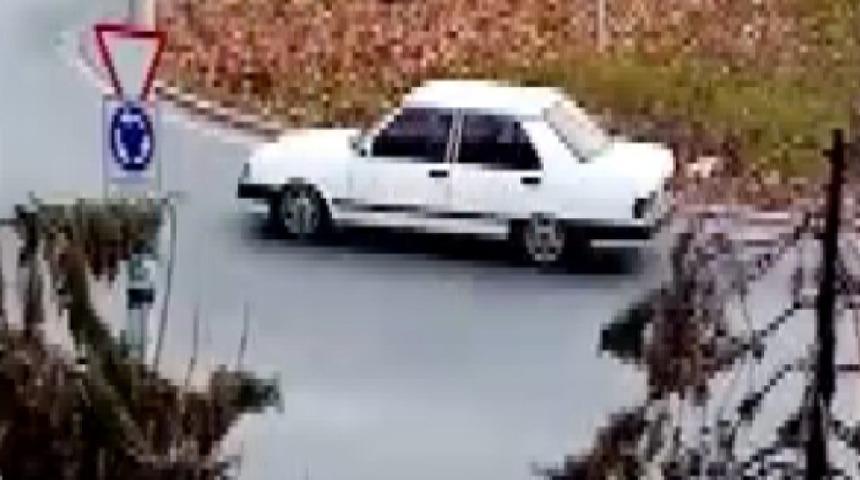 Konya&rsquo;da drift yapan s&uuml;r&uuml;c&uuml;ye ve ara&ccedil; sahibine 12 bin 96 lira ceza