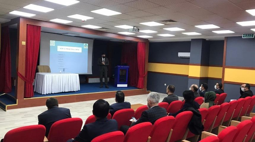 Ağrı&rsquo;da kontenjan girişi ve kayıt alanları toplantısı d&uuml;zenlendi