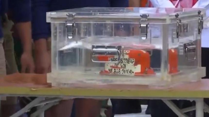 Endonezya&rsquo;da d&uuml;şen yolcu u&ccedil;ağının kara kutuları bulundu