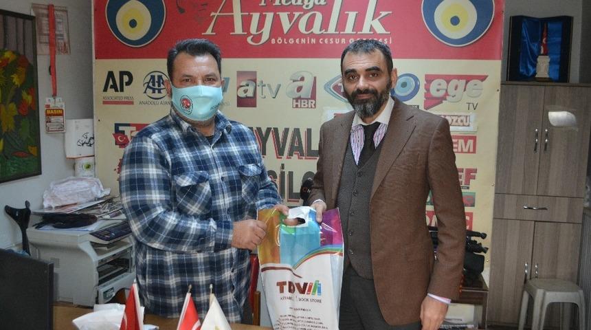 Ayvalık Müftüsü Önal gazetecileri unutmadı