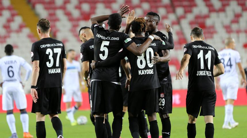 Demir Grup Sivasspor 2-1 Adana Demirspor (Maç Sonucu)