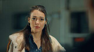 Alev Alev 10. yeni bölüm ön izleme sahnesi yayınlandı! Alev Alev'de İskender'den Rüya'yı şoke eden sözler: Çiçek ölmedi