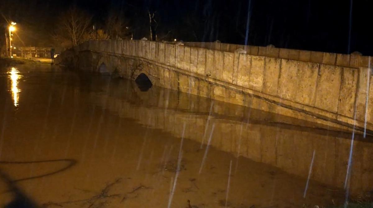 Tunca Nehri taştı, Meri&ccedil; Nehri i&ccedil;in alarm verildi