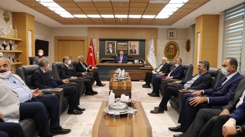 Başkan Ramazan’a ziyaret