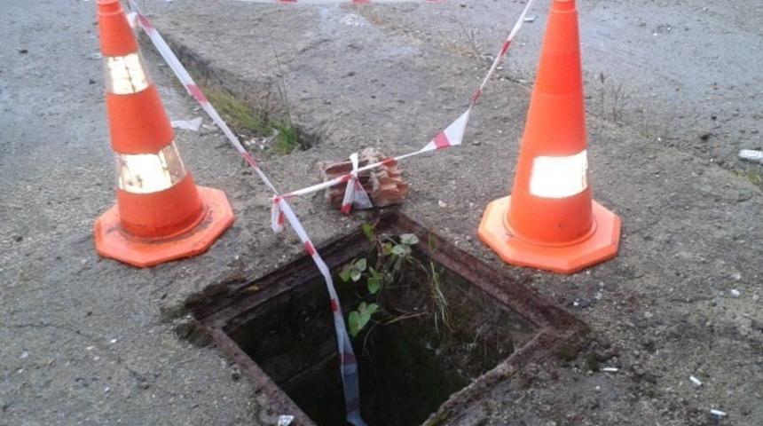 Sokağa çıkan olmayınca, hırsızlar logar kapaklarına göz dikti