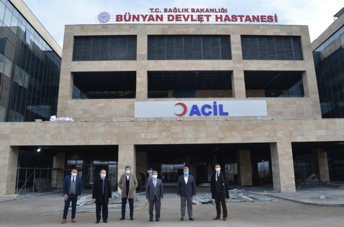 Dev sağlık yatırımları g&uuml;n sayıyor