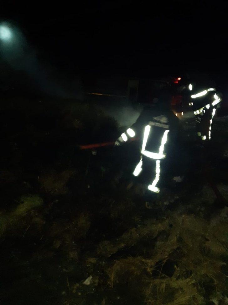 Muradiye’de 200 balya ot yandı G2