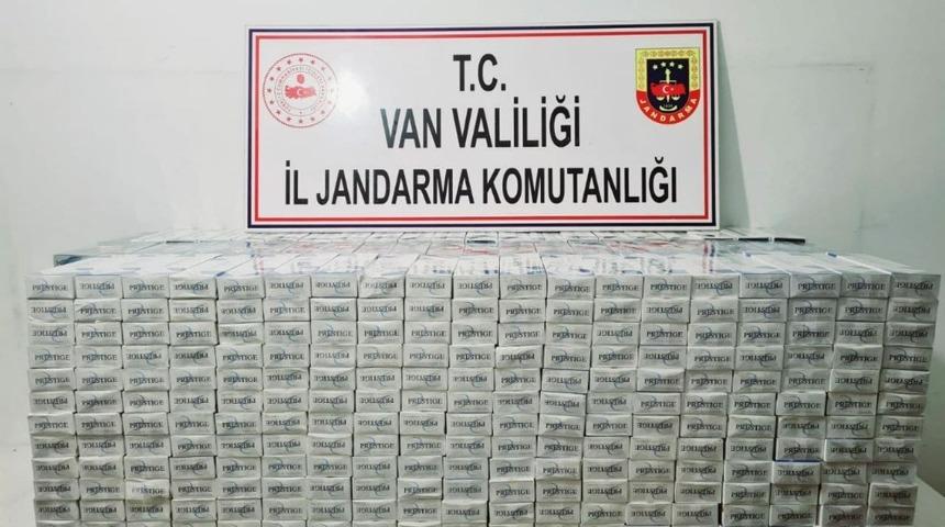 Başkale’de 10 bin paket kaçak sigara ele geçirildi