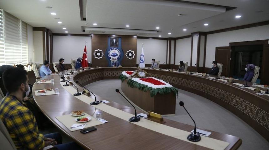 Rekt&ouml;r Şahin: &ldquo;Devamlılığı olan işler &uuml;retme &ccedil;abasındayız&rdquo;