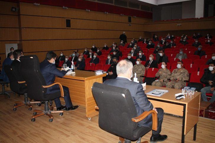 Midyat Kaymakamı Dundar, muhtarlarla bir araya geldi G2