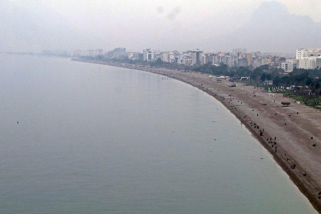 Kuzeyden gelen soğuk hava dalgası Antalya’yı etkisi altına alıyor