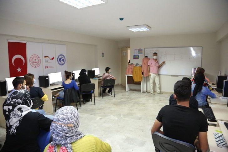 Ev hanımıyken çıktığı yolda hedefine ulaştı G2