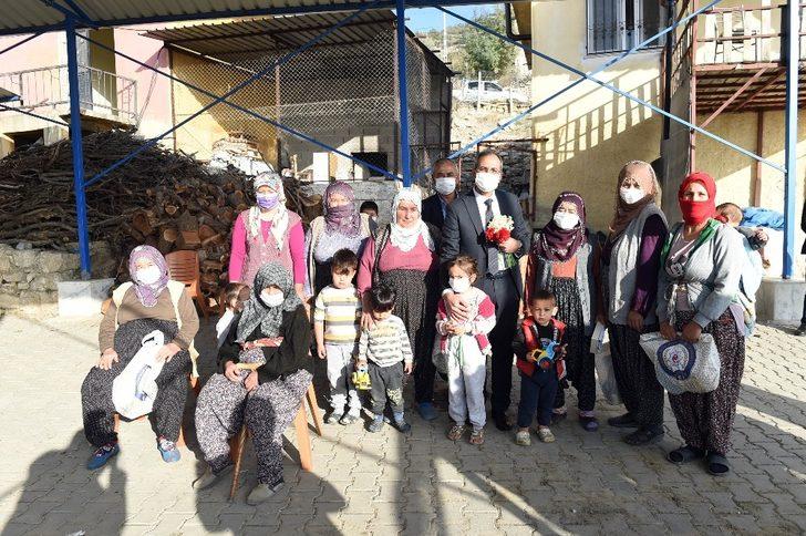 Başkan Bozdoğan, bir günde 13 mahalle gezdi G3