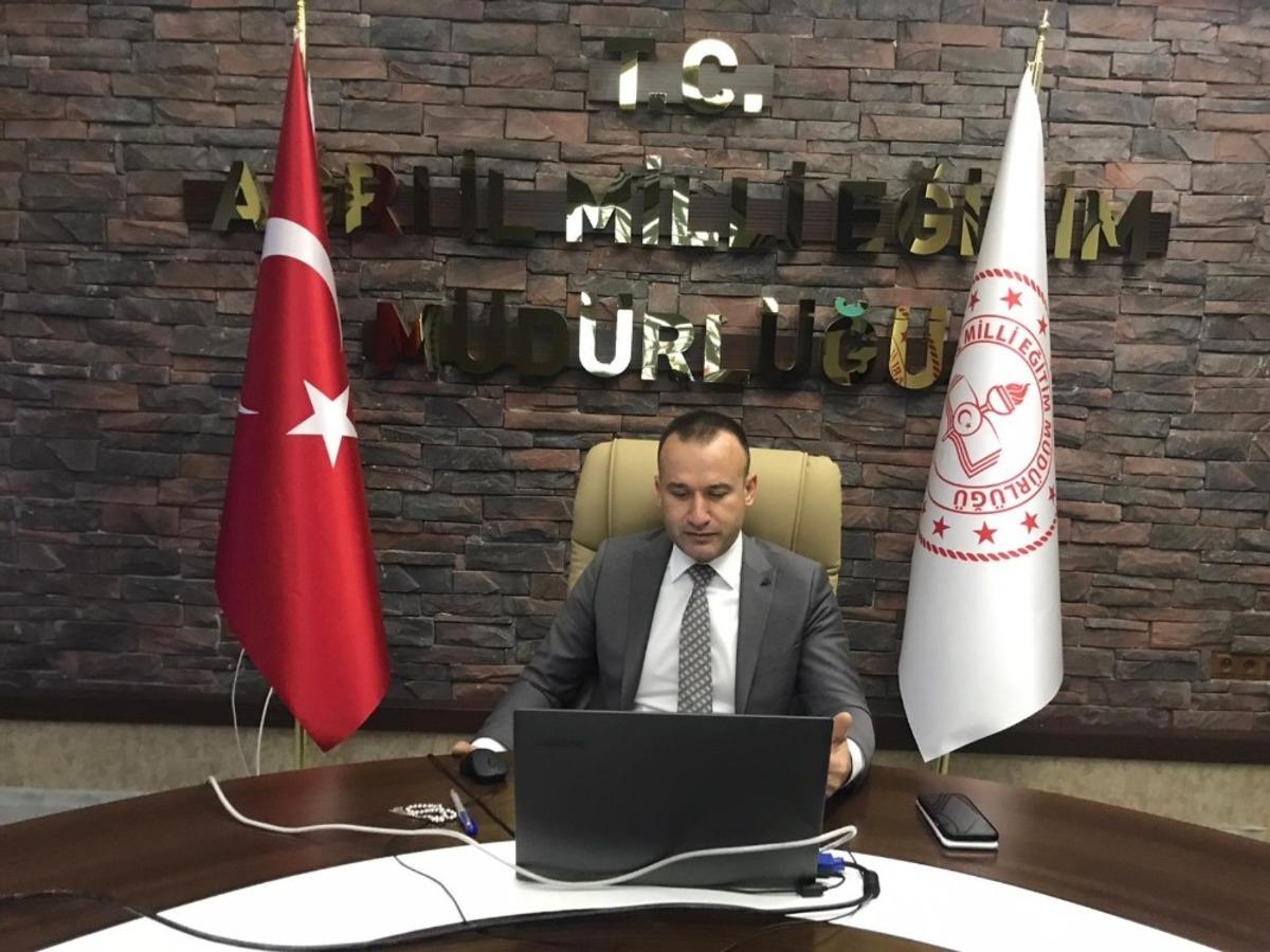 Ağrı Milli Eğitim M&uuml;d&uuml;r&uuml; Tekin, y&ouml;netici ve STK temsilcileriyle bir araya geldi