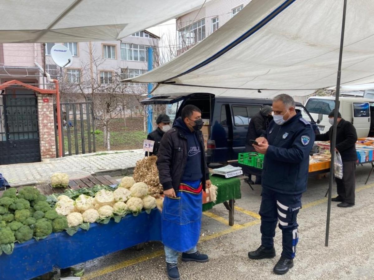 Semt pazarlarında HES kodu kontrol&uuml; s&uuml;r&uuml;yor