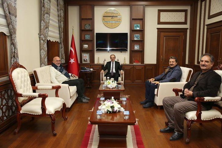 Eski Bakan Ersin Taranoğlu Vali Cüneyt Epcim’i ziyaret etti G3