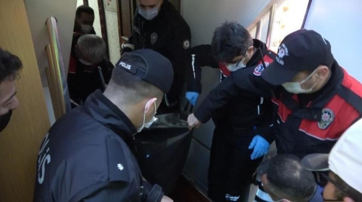 Kafasına poşet ge&ccedil;irilmiş halde &ouml;l&uuml; bulunan şahsın intihar ettiği ş&uuml;phesi &uuml;zerinde duruluyor