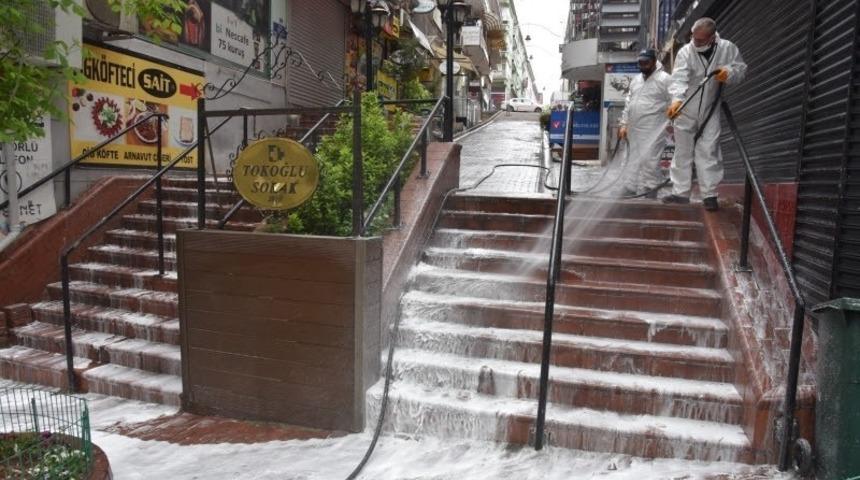 İzmit Belediyesi 2020’de cadde ve sokakları sağlık çemberine aldı