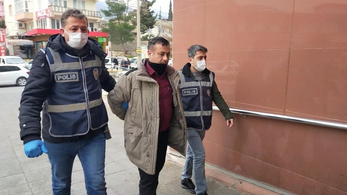 Peş peşe gasp yapan ş&uuml;pheliler yakalandı