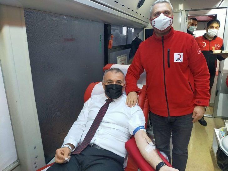 Kdz. Ereğli Kızılay kan bağışı kampanyası düzenledi G2
