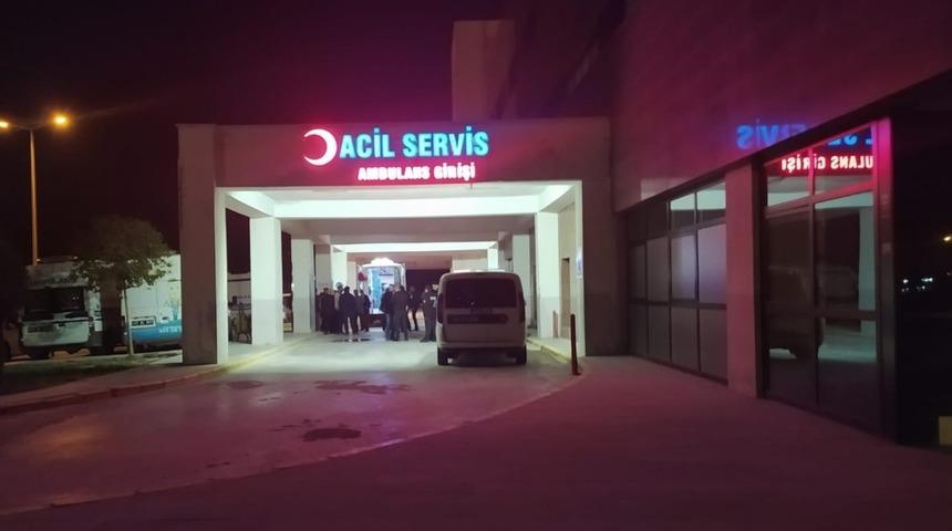 Mardin&rsquo;de taşlı-sopalı aile kavgası: 8 yaralı