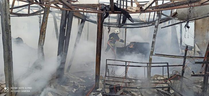 Marmaris Değirmenyanı’nda prefabrik ev tamamen yandı G3