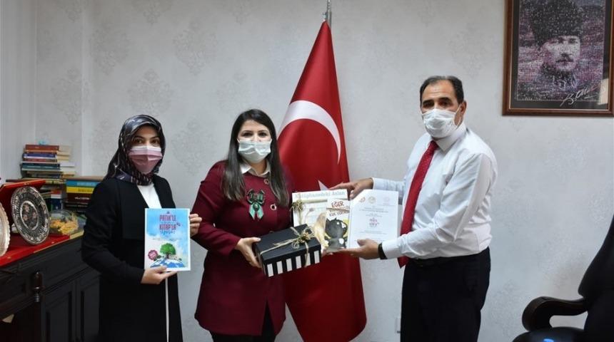 Erzincan&rsquo;da &ldquo;Patikle Başla Kitapla Yaşa&rdquo; projesi