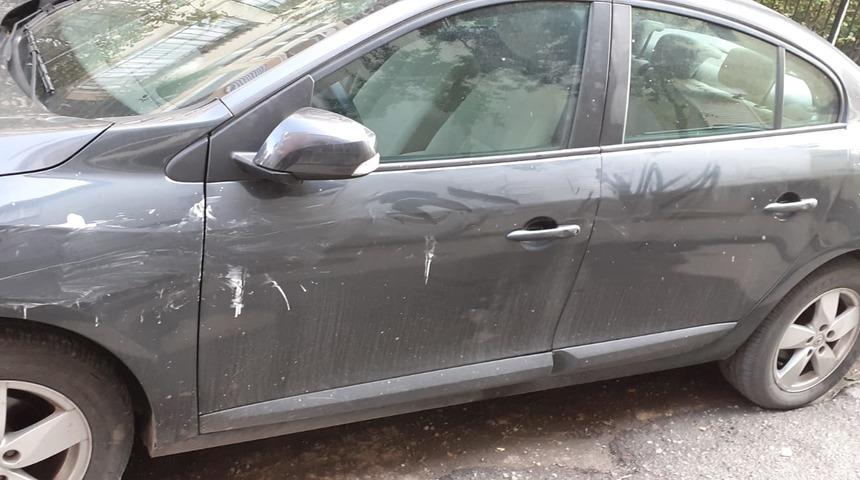 İzmir'de 7 otomobil ve elektrikli scooter'a zarar veren şüpheli yakalandı