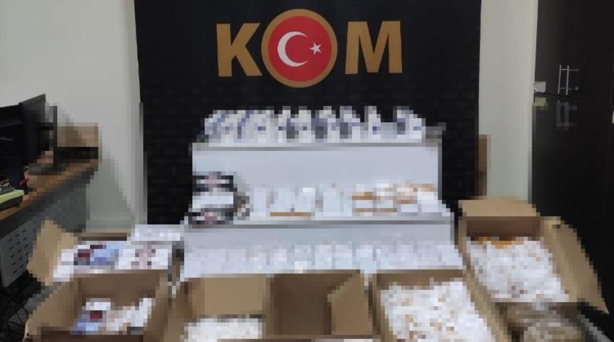 Silifke&rsquo;de 75 bin 600 ka&ccedil;ak makaron ele ge&ccedil;irildi