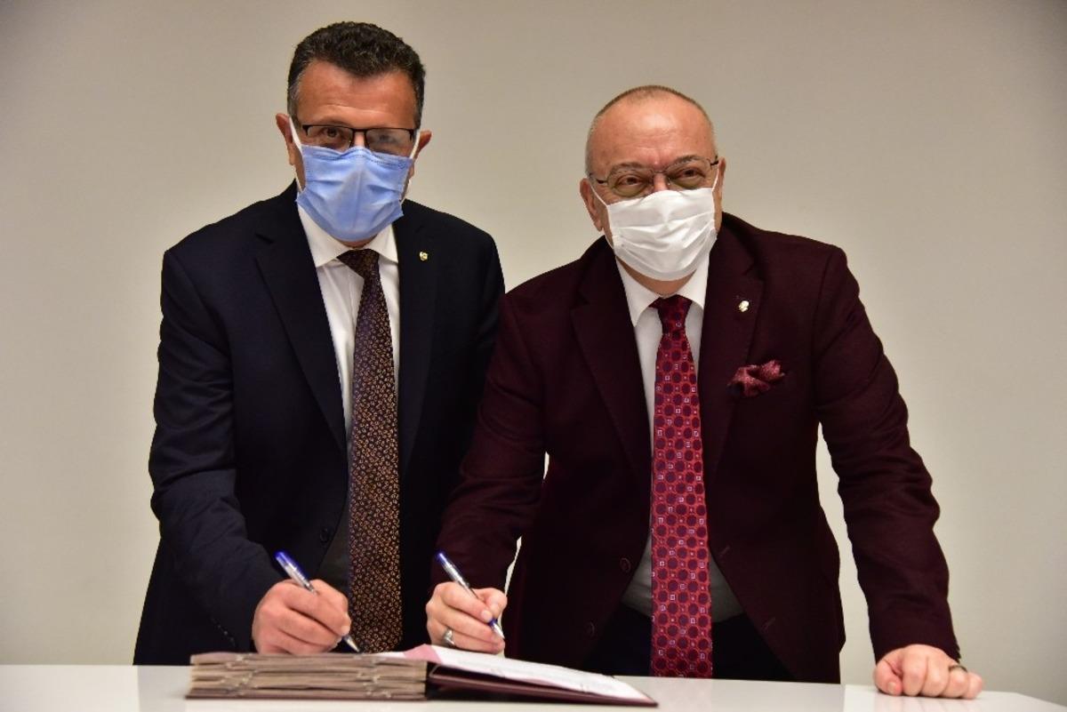 B&uuml;y&uuml;kşehir, &rsquo;Bakkal Ş&uuml;kr&uuml; Evi&rsquo;ni Alaşehir Belediyesine tahsis etti