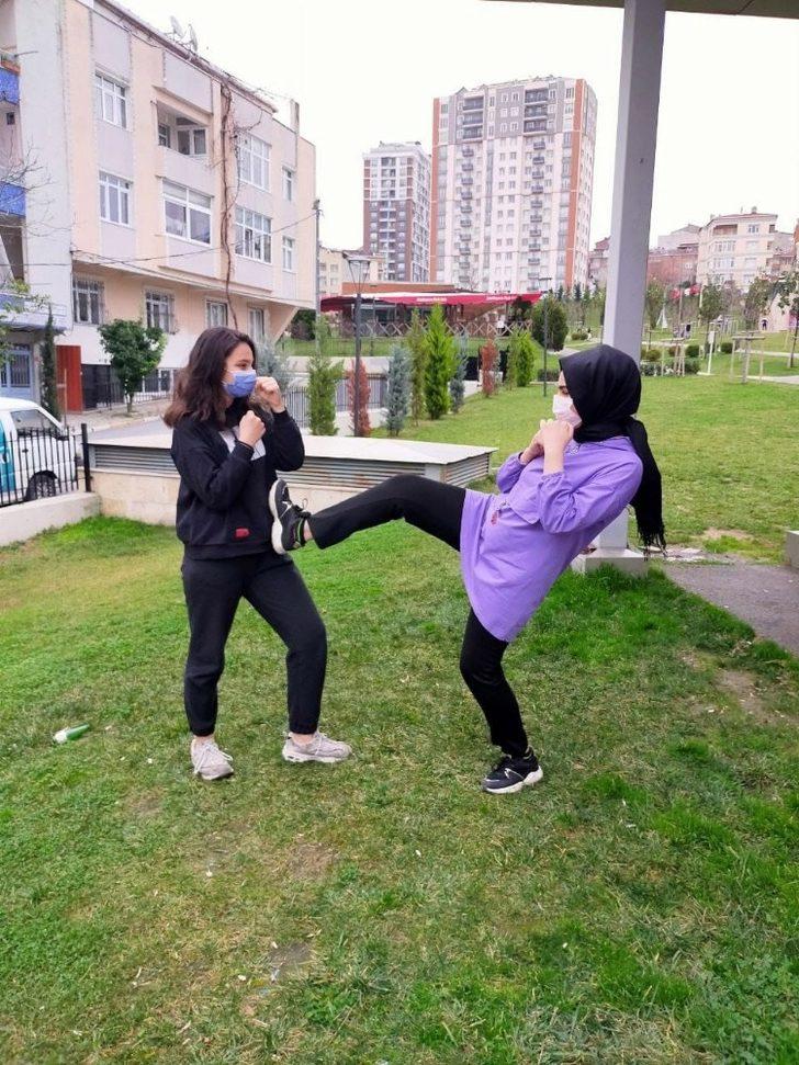 Kungfucular parkları spor salonuna çevirdi G4