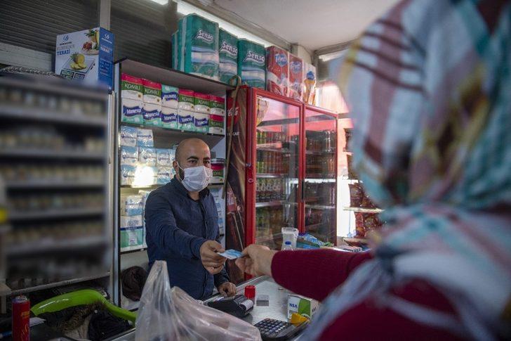 ’Hak Kart’ 15 ayda esnafın kasasına 15 milyon lira katkı sağladı G1