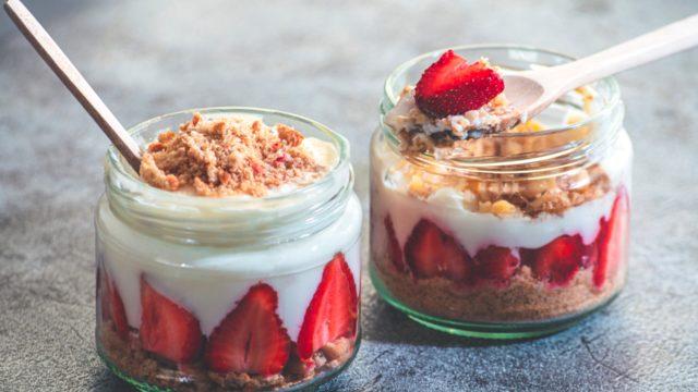 Bilenler bilmeyenlere anlatıyor! Vazgeçilmez magnolia tatlısı nasıl yapılıyor? En önemli noktası...