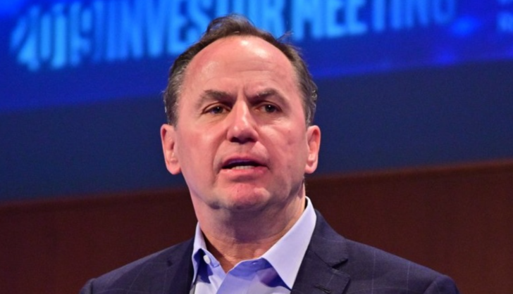 Intel CEO'su Bob Swan görevinden ayrılıyor!