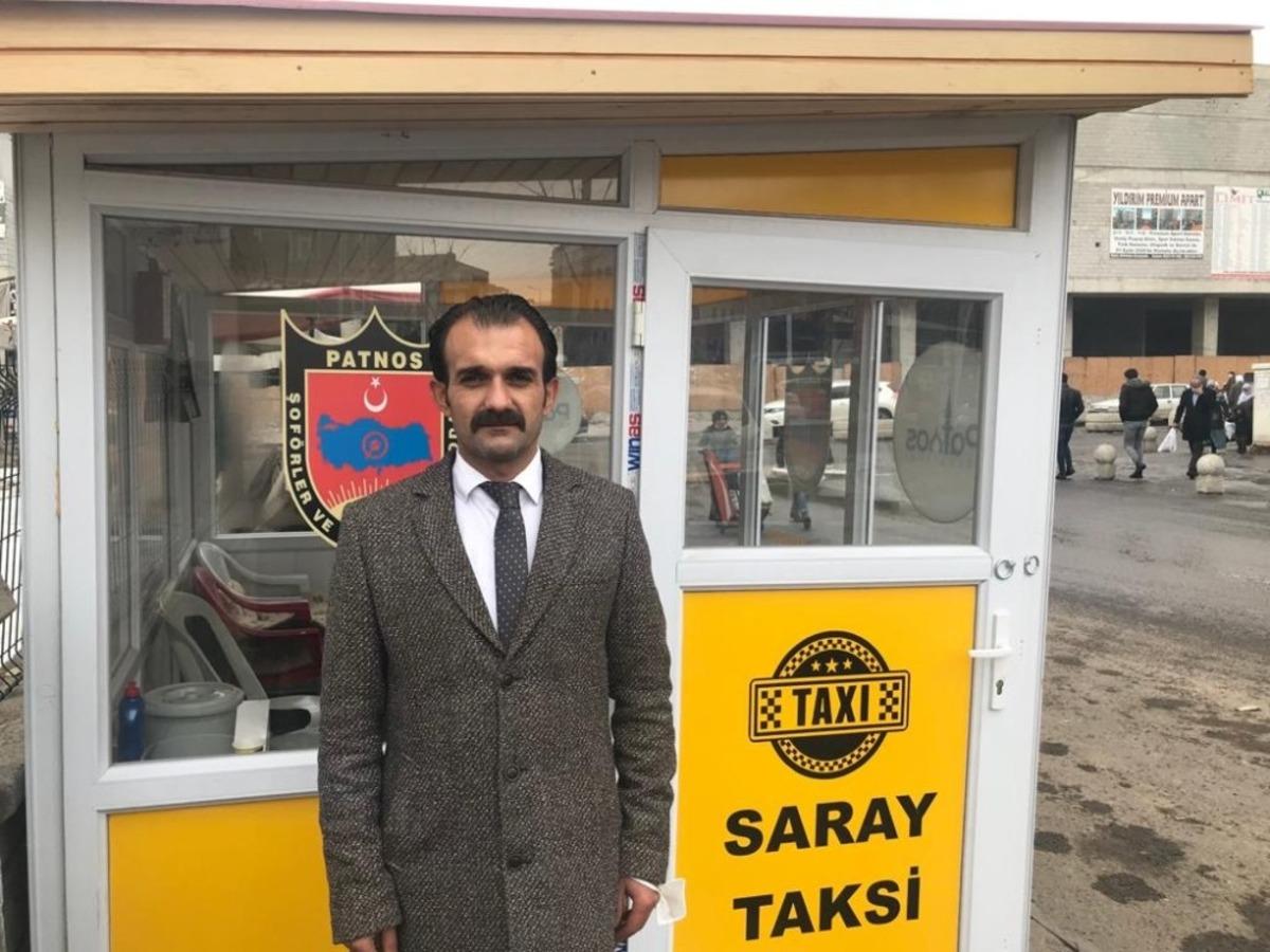 Patnos Şof&ouml;rler Odası Başkanlığı , taksicilerin &ccedil;alışma koşullarını iyileştirmek i&ccedil;in il&ccedil;ede olmayan taksi duraklarını yaptı.