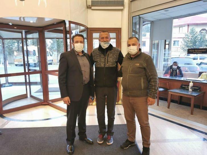 Başkan Ömeroğlu turizmcilerle bir araya geldi G3